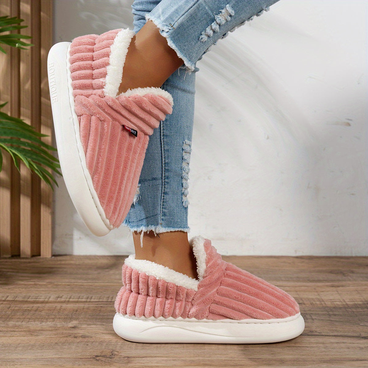 Mira | CozyStep Plush Slippers (Unisex)
