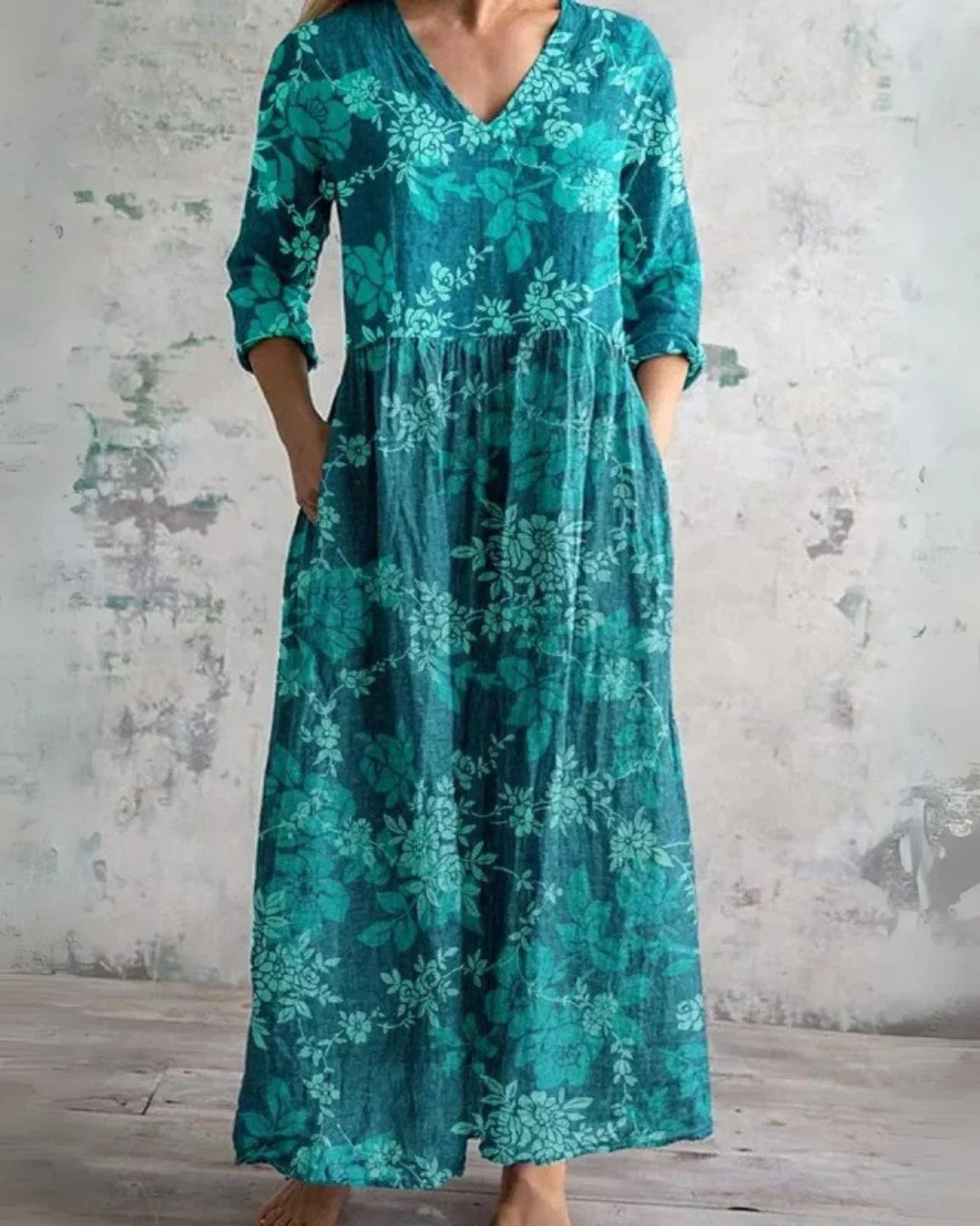 Clara™ | Vintage Floral Maxi Dress