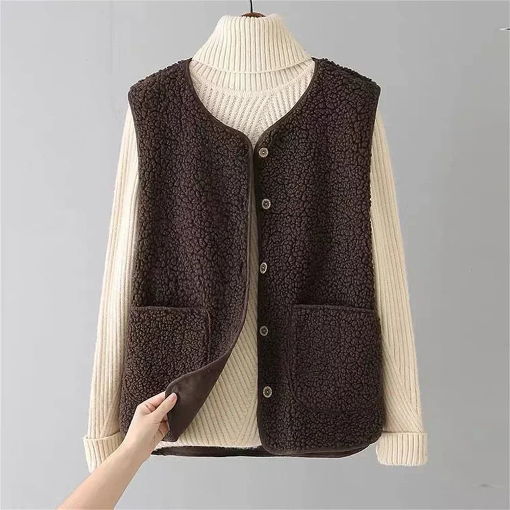 Luna | Classic Cardigan