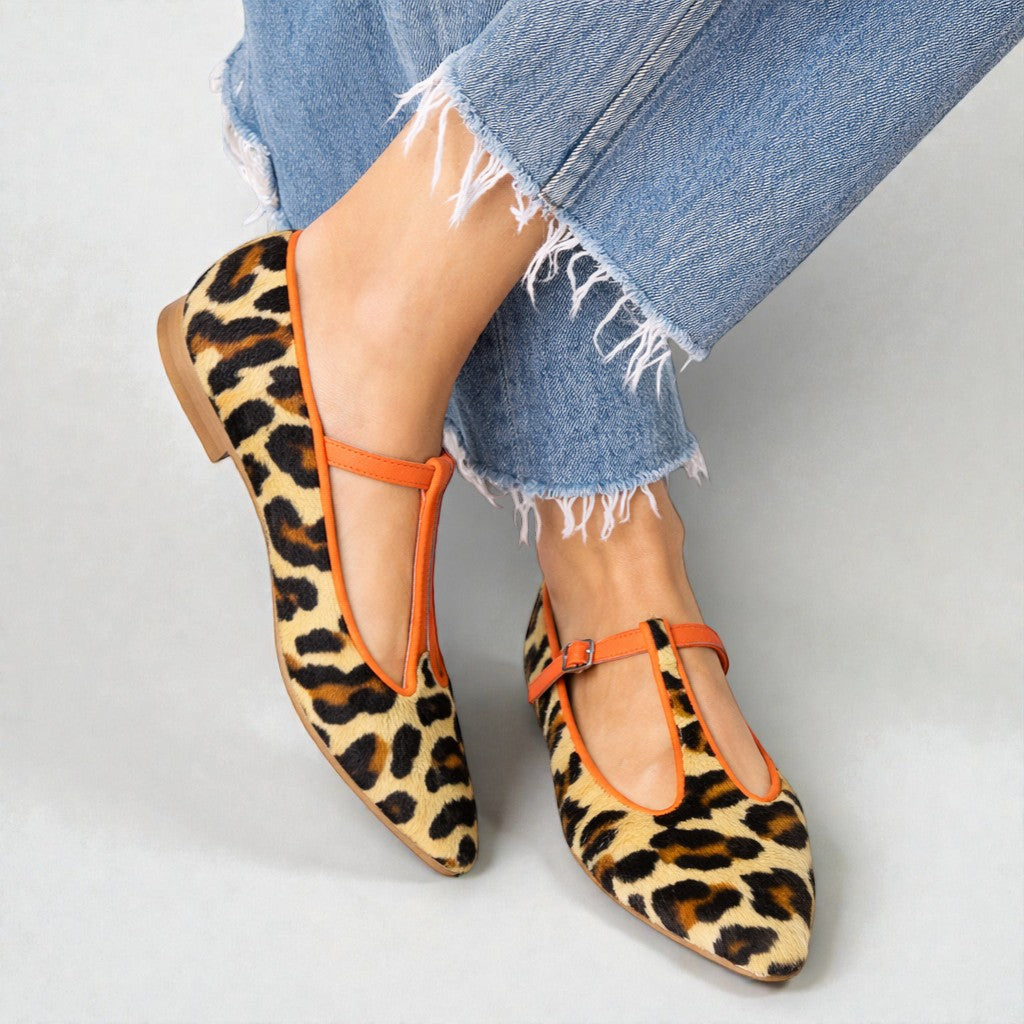 Lulu | LEOPARD T-STRAP FLATS